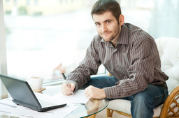 How to Deal with Employment Gaps on a Resume